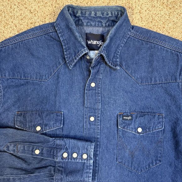 Vtg Wrangler Shirt Mens XL 17x36 Denim Pearl Snap Western Work 90s Cowboy - Picture 1 of 10